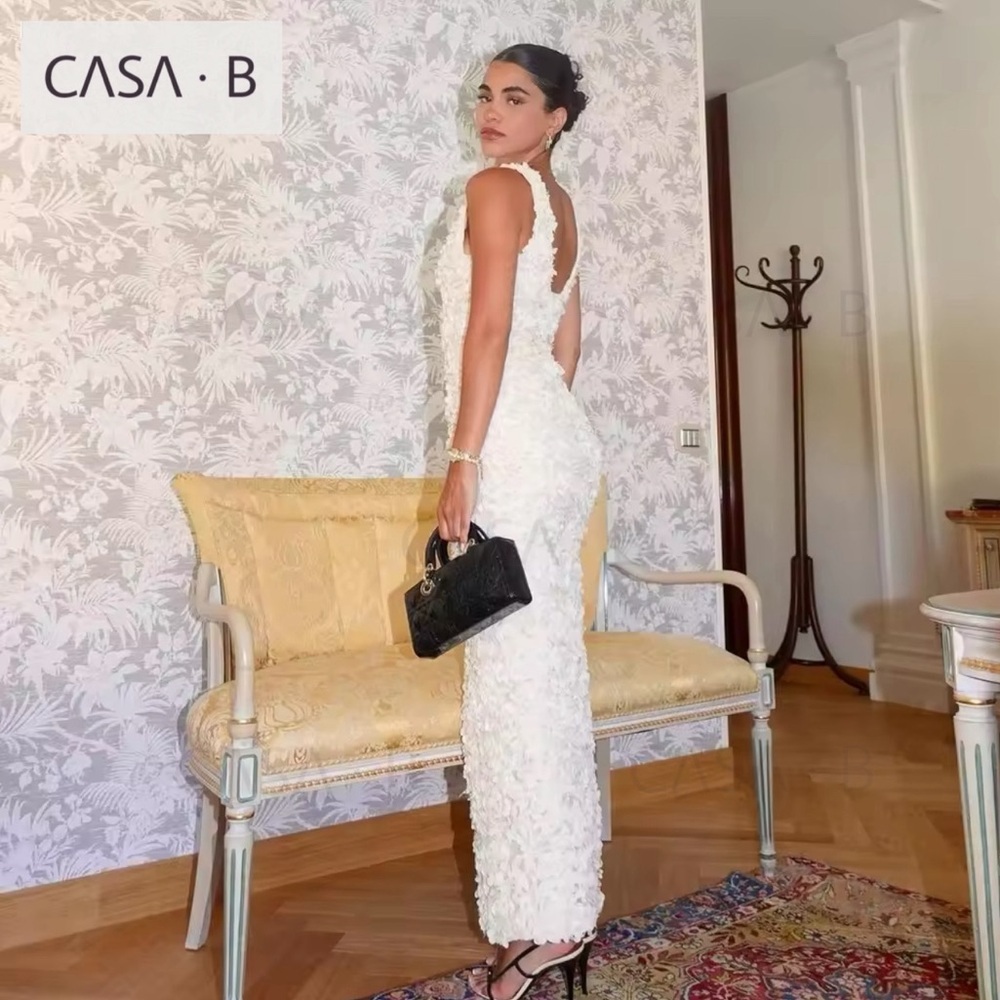 NEW💫CASA B |“Dreaming in Rose” 3D Floral Appliqué Ivory Plunge Neckline Dress - Picture 2 of 7